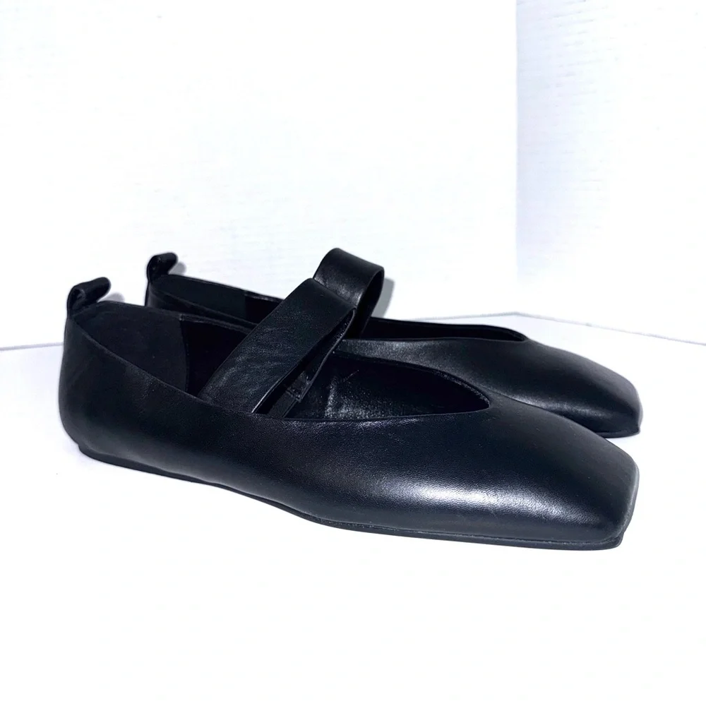 Tony Bianco Hawaii Black Mary Jane Flats 9.5